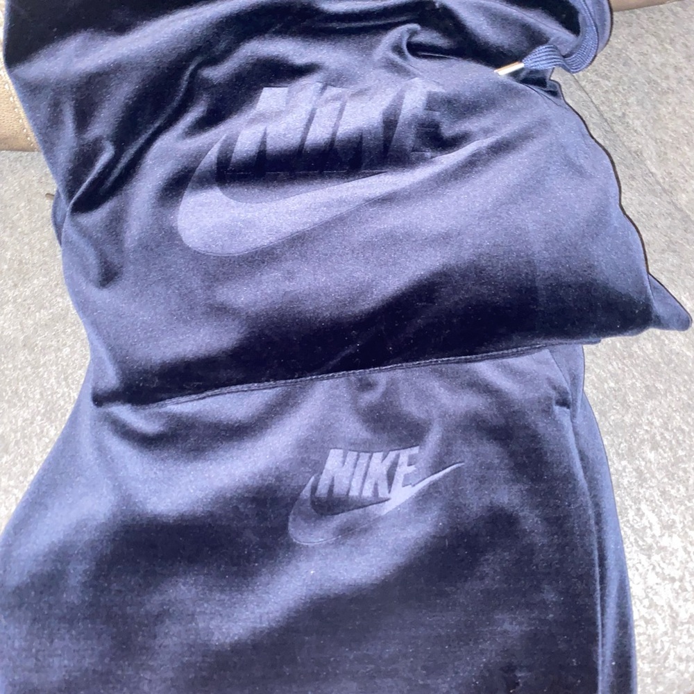Jogging suit